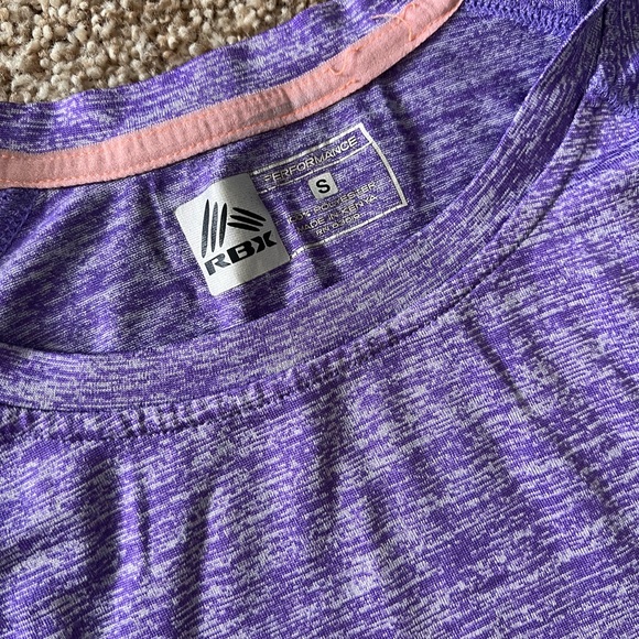 Ladies Reebok dri-fit top - Picture 2 of 4